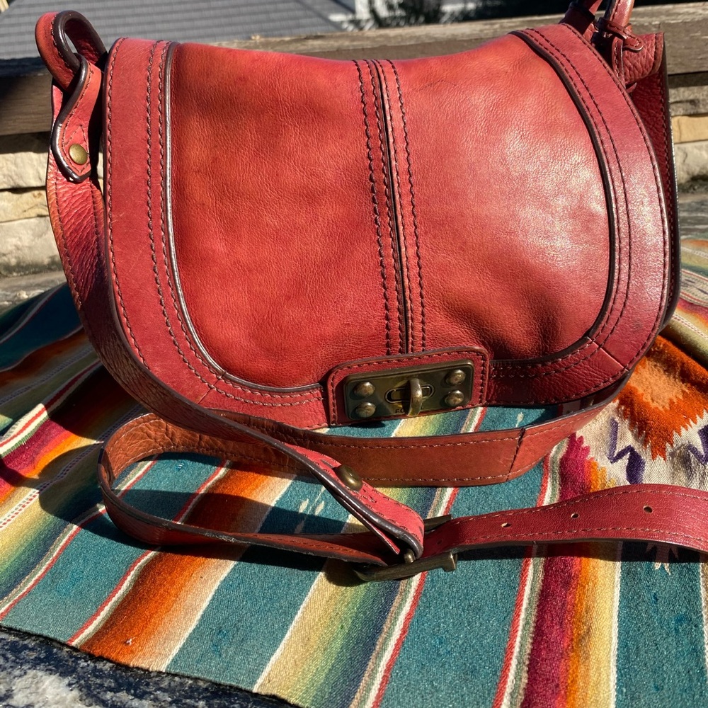 Fossil Long Live Vintage 1954 Red Leather Crossbody Bag - Picture 9 of 12